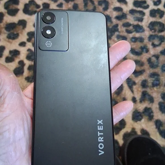 Vortex ZG65 Pro Smartphone. Parts in perfect condition. *does not charge*
